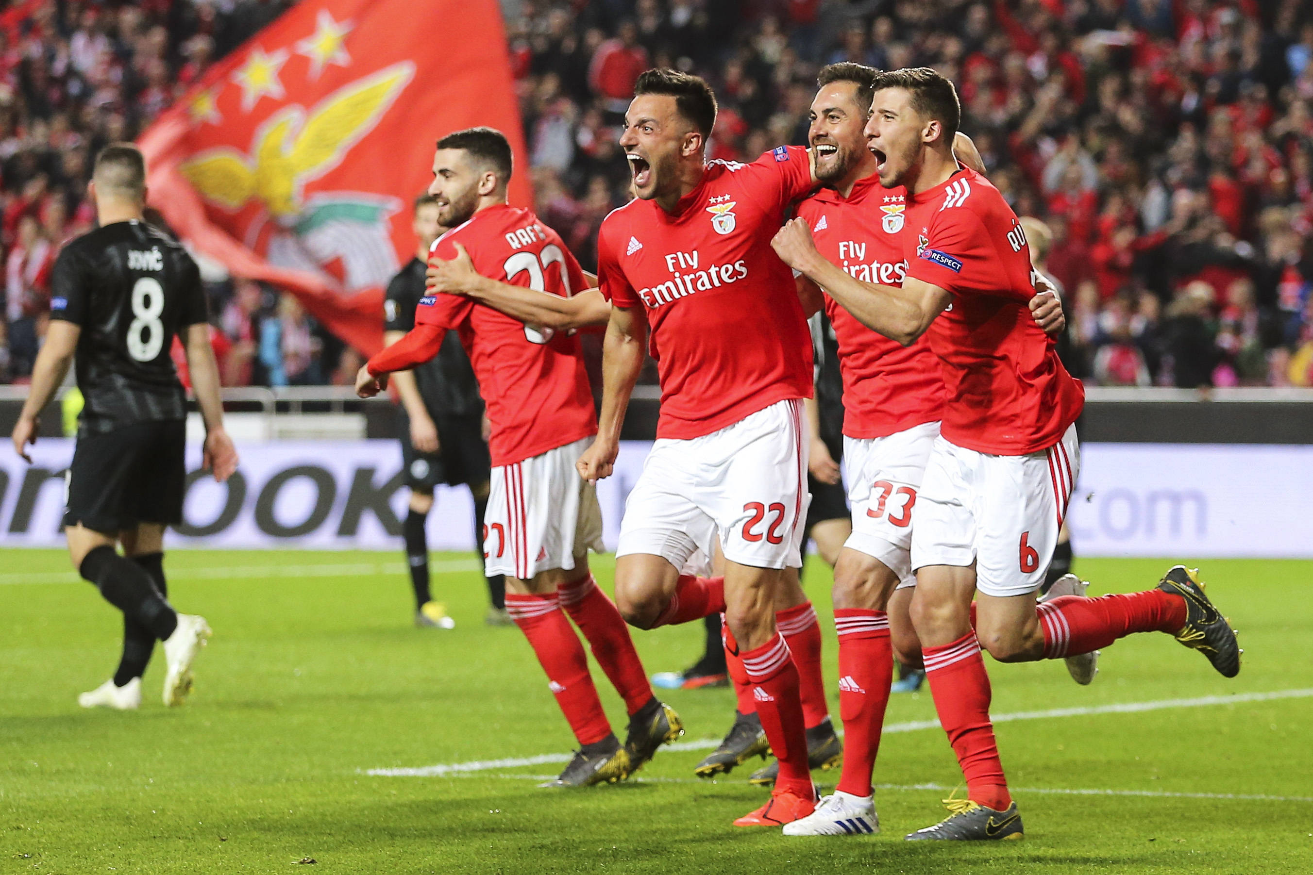 包含加时末段皇家马德里回应争议：葡超节点到来，震撼外界，团队化学反应显著的词条-华体会在线入口